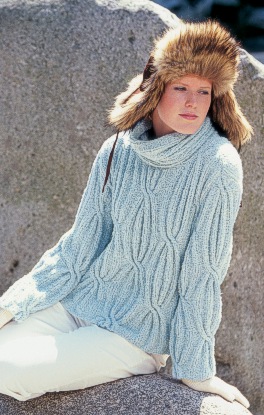 Pullover aus blauer Wolle